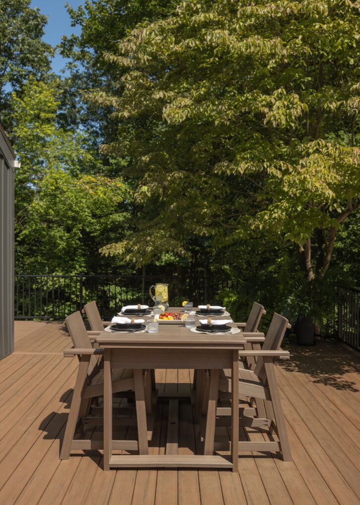Simplicity Pub Table Set